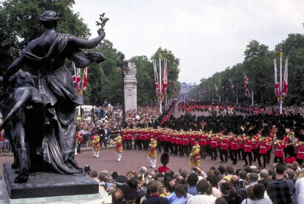 御林軍步操表演,場面盛大。(相片來源︰VisitBritain 英國旅遊局) 倫敦